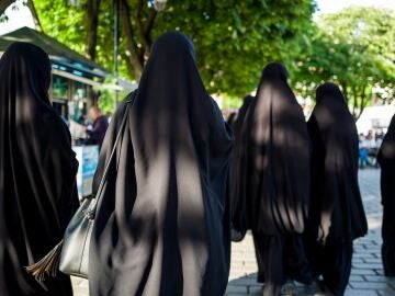 &iquest;Se puede llevar burka en Espa&ntilde;a? Lo que dice la ley y en qu&eacute; casos est&aacute; prohibido