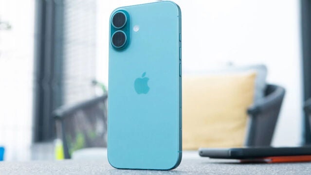 iPhone 16