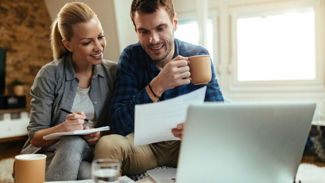 Aceptar el primer pr&eacute;stamo es el error m&aacute;s caro: por qu&eacute; comparar puede ahorrarte cientos de euros