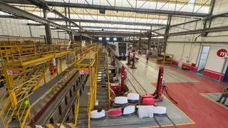 Metrovalencia inicia el traslado de trabajadores a la sede de València Sud y afronta la fase final para recuperar la plena operatividad de las instalaciones tras la dana Metrovalencia inicia el traslado de trabajadores a la sede de València Sud y afronta la fase final para recuperar la plena operatividad de las instalaciones tras la dana REMITIDA / HANDOUT por GVA Fotografía remitida a medios de comunicación exclusivamente para ilustrar la noticia a la que hace referencia la imagen, y citando la procedencia de la imagen en la firma 14/04/2026