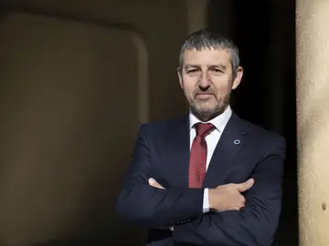 Entrevista con Andoni Lorenzo. Entrevista con Andoni Lorenzo.