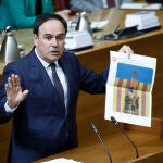 P&eacute;rez Llorca comparece en Les Corts Valencianes para responder preguntas de la oposici&oacute;n