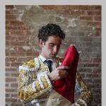 V&iacute;ctor Hern&aacute;ndez sobre su debut en Sevilla:"Los sue&ntilde;os superan de largo los miedos de esta tarde"