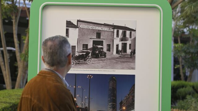 Iberdrola ense&ntilde;a en primicia en Valencia la exposici&oacute;n '125 a&ntilde;os luz' en las Jornadas del Accionista 