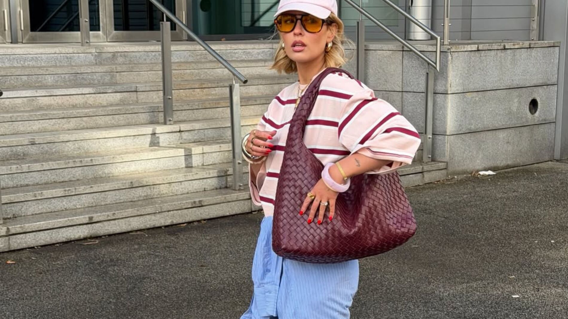 Estos son los colores primaverales que elevaran tus looks con vaqueros esta temporada