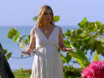 Sandra Barneda, al límite, advierte y amenaza con consecuencias a los concursantes de 'La isla de las tentaciones 10' Sandra Barneda, al límite, advierte y amenaza con consecuencias a los concursantes de 'La isla de las tentaciones 10'