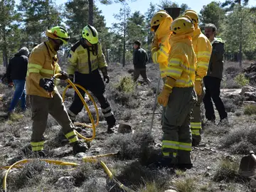 Labores de extinción de incendios Labores de extinción de incendios
