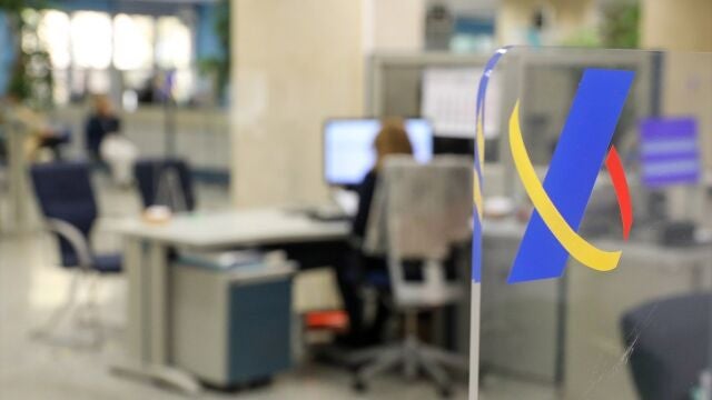 Econom&iacute;a.- Agencia Tributaria actualiza Renta Web para incluir cambios en deducciones de C-LM y Comunidad Valenciana