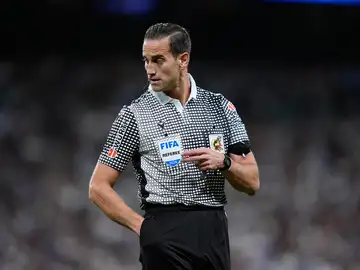 Fútbol/Copa.- La cámara del árbitro (RefCam) se estrenará en la final de la Copa del Rey entre Atlético y Real Sociedad Fútbol/Copa.- La cámara del árbitro (RefCam) se estrenará en la final de la Copa del Rey entre Atlético y Real Sociedad