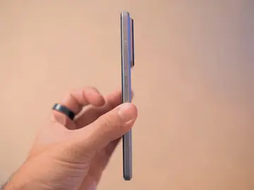 El diseño del relame GT 7 Pro es sencillo, pero efectivo en esta gama realme GT 7 Pro