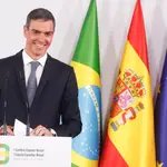 Sánchez afirma que España y Brasil cierran heridas frente a autoritarismos que las abren