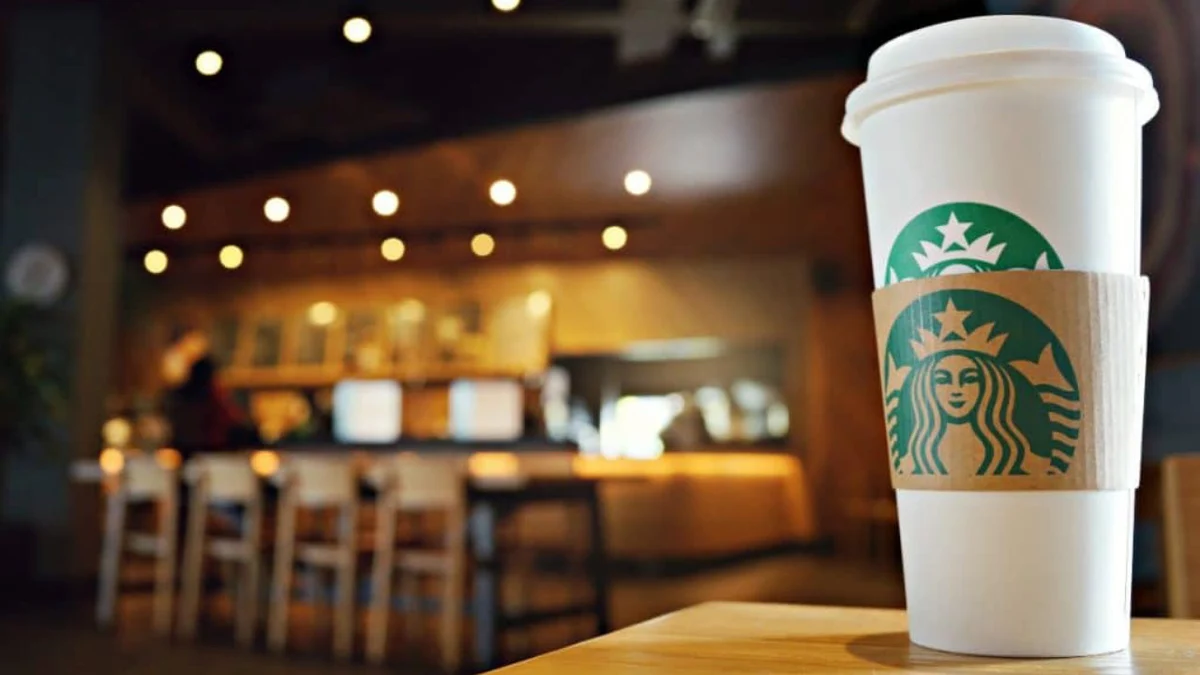 Ahora Starbucks está en ChatGPT: te recomendará cafés