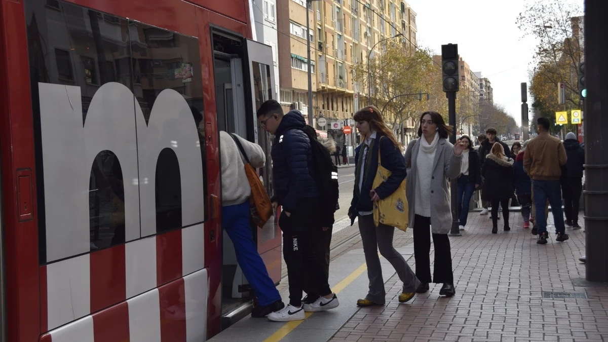 Viajeros en Metrovalencia
