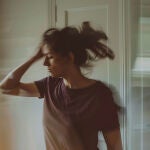 Dolor de cabeza o tensi&oacute;n muscular, cansancio persistente o dificultad para dormir son s&iacute;ntomas frecuentes