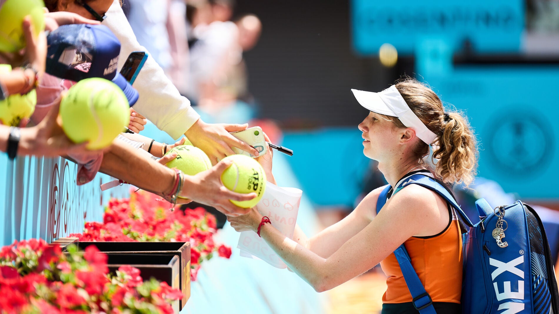 Cristina Bucsa: La tenista española que combina tenis, kárate, psicología y cultura asiática — y sueña con Roland Garros sin patrocinador pero con estilo propio