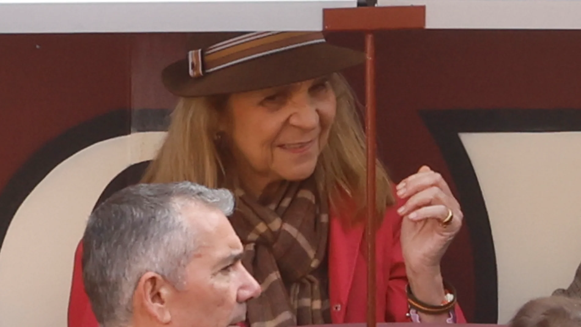 Doña Elena Rice Doña Elena no se pierde una tarde llena de emoción en Las Ventas
