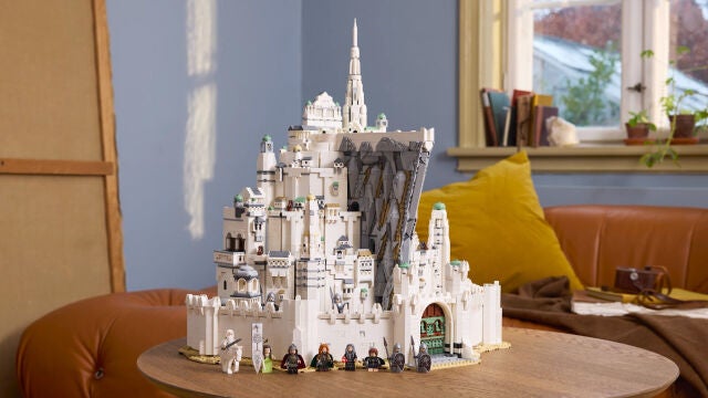 Este set LEGO inspirado en El Señor de los Anillos tiene más de 8000 piezas y está centrado en Minas Tirith