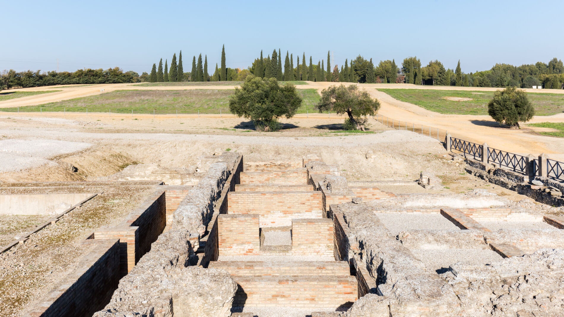El sorprendente secreto que ocultaba esta villa romana descubierta por sorpresa en Badajoz y que alberga un lagar único en el mundo