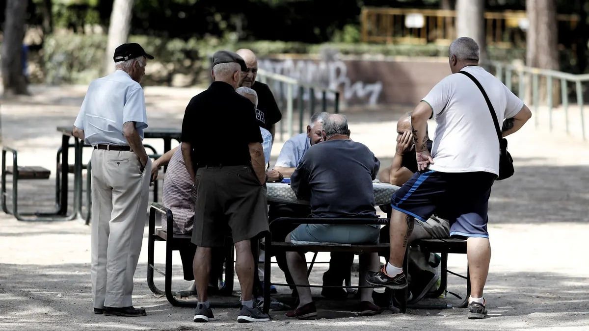 Economía/Laboral.- El gasto en pensiones alcanza la cifra récord de 14.366 millones de euros en mayo, un 6,1% más