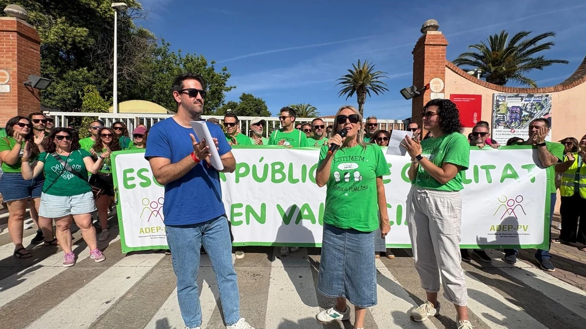 Directores de CEIP reclaman a Educación una negociación "real" y "digna" para desconvocar la huelga: "Se está alargando"
