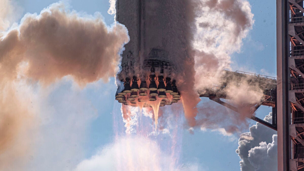 La prueba de lanzamiento de SpaceX con el cohete Starship V3 acaba en investigación federal