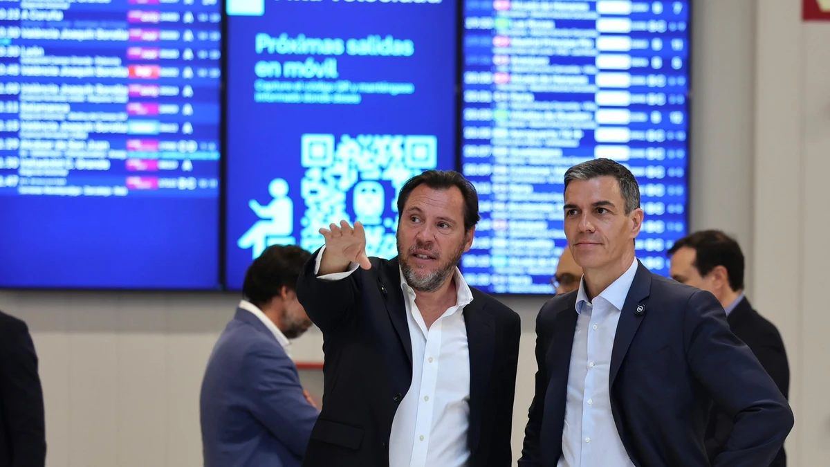 Sánchez y Puente visitan el nuevo vestíbulo de Chamartín