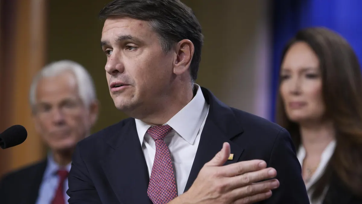 EEUU.- Trump nombrará fiscal general a Todd Blanche tras dos meses en funciones