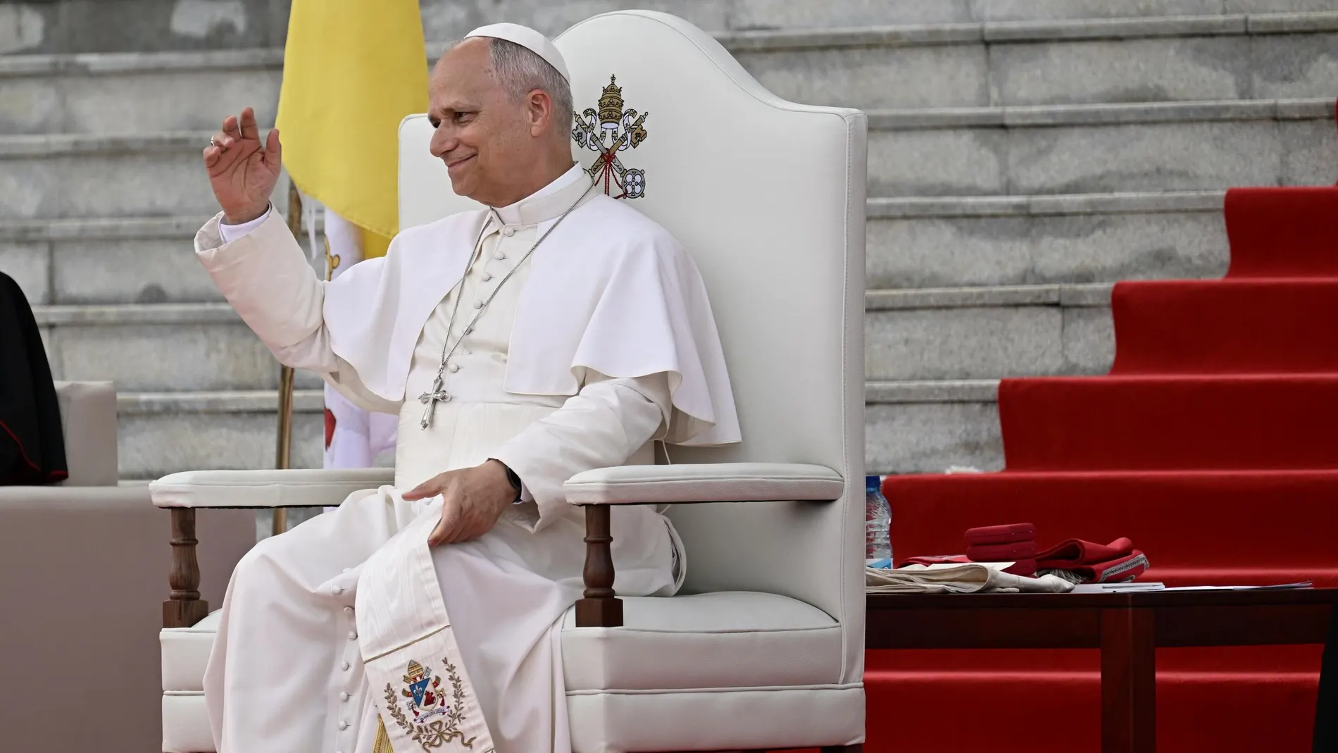 El Papa nos invita a "Alzar la Mirada": Reflexiones sobre Fe y Juventud en España