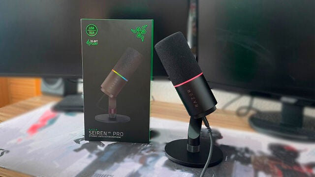 Creía que el sonido profesional estaba reservado a estudios y mesas de mezcla, pero el Razer Seiren V3 Pro me ha hecho cambiar de opinión