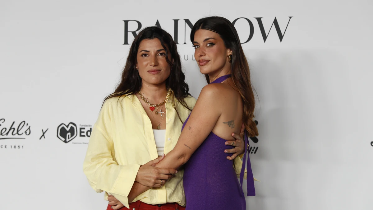 Dulceida junto a su mujer, Alba Paul