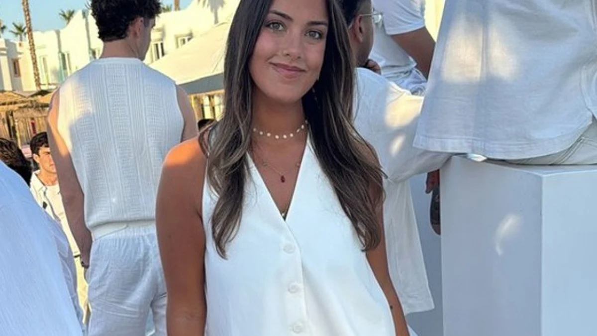 Carlota Uribarri, inseparable de su madre en el hospital, explica cómo se encuentra