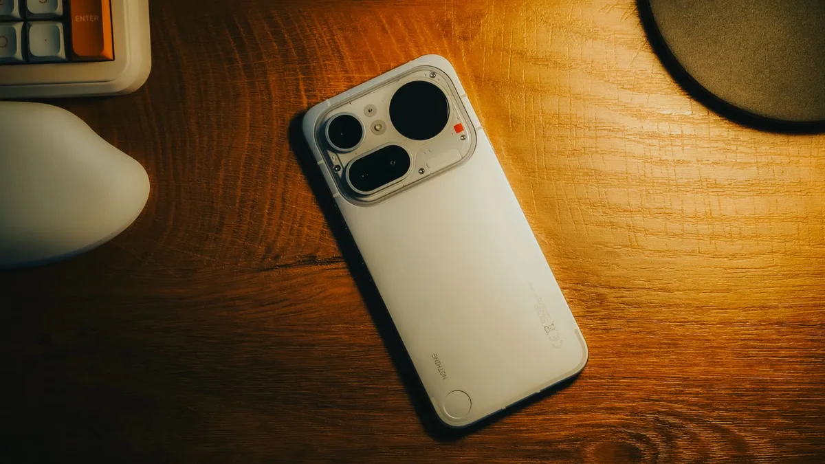 Nothing Phone 4a Pro plata