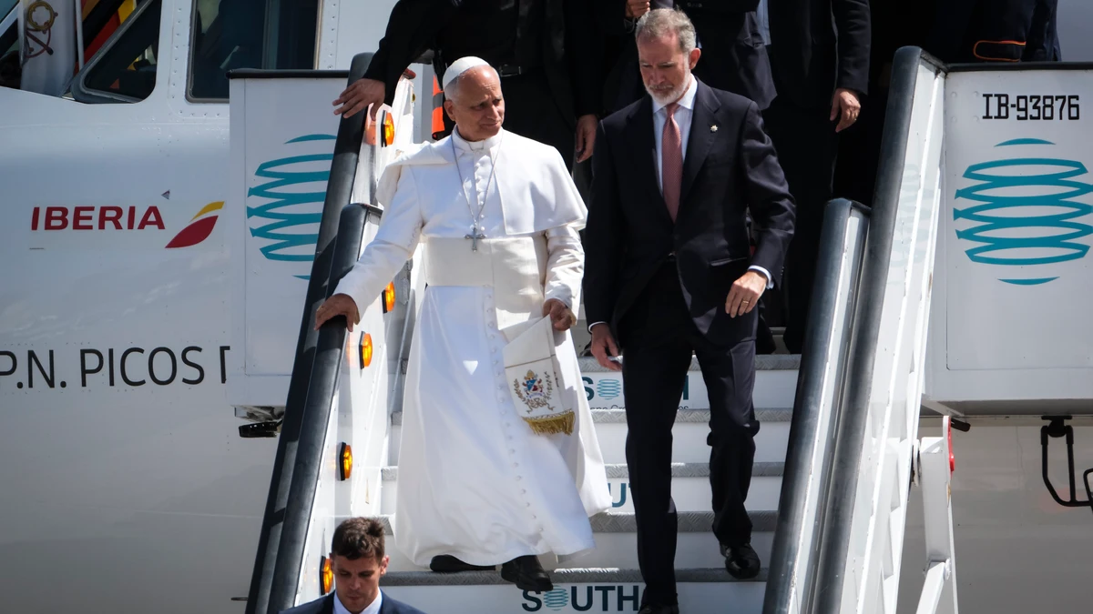 El Papa regresará a Roma en el Falcon que le ha ofrecido el rey de España