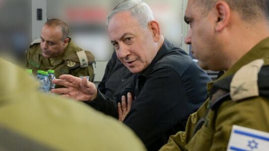 O.Próx.-Netanyahu presume de "zonas de seguridad" de Israel en Gaza, Siria y Líbano y las retendrá "el tiempo necesario" O.Próx.-Netanyahu presume de "zonas de seguridad" de Israel en Gaza, Siria y Líbano y las retendrá "el tiempo necesario"