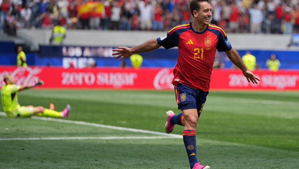 Fútbol/Selección.- Mikel Oyarzabal: "Quiero que el equipo se beneficie de lo que yo haga"