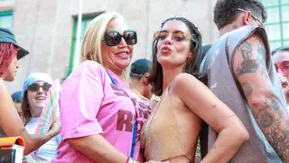 Celebridades desfilan en el Orgullo de Madrid 2026 con propuestas de moda