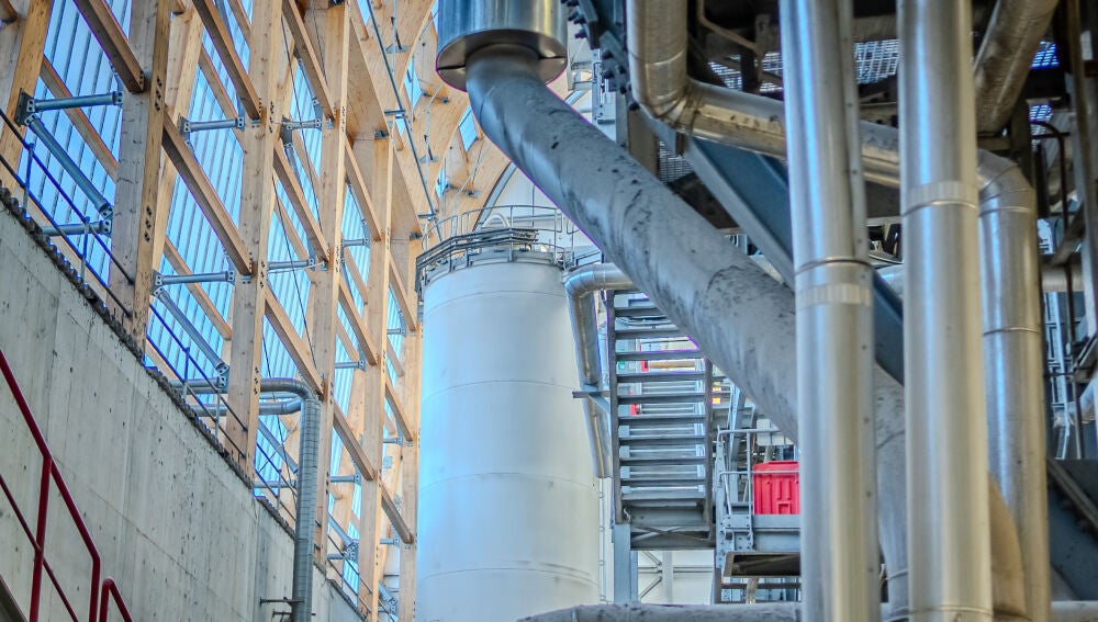 Interior de la planta de valorización de residuos de Veolia en Leeds