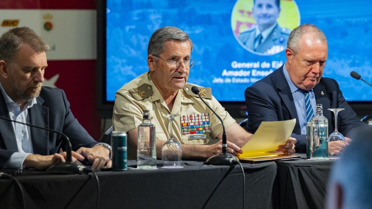 Amador Enseñat y Berea, Jefe de Estado Mayor del Ejército de Tierra, en la Universidad Complutense de Madrid: "servir a España sigue siendo una de las tareas más nobles"