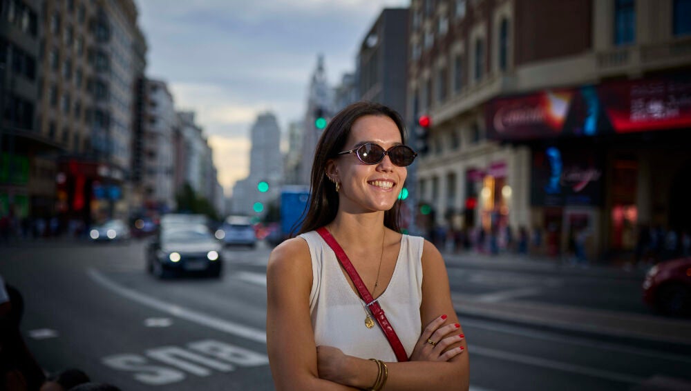 Julia (25 años), jurista que ejerce en una oficina de Relaciones Internacionales: "Hay temas que preocupan más a nuestra generación, como la vivienda"
