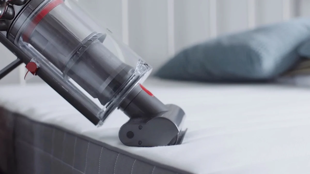 La Dyson V10 Submarine no solo friega, también hace de aspiradora de mano