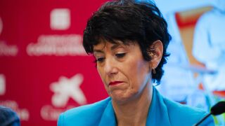 Elma Saiz tacha de "incomprensible" que la Audiencia mantenga el jurado popular en la causa contra Begoña Gómez Elma Saiz tacha de "incomprensible" que la Audiencia mantenga el jurado popular en la causa contra Begoña Gómez