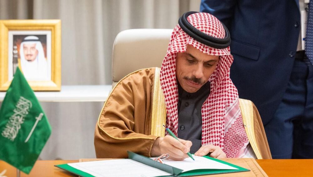 O.Próximo.- Arabia Saudí avisa de que la estabilidad en la región "no puede garantizarse únicamente mediante la fuerza"