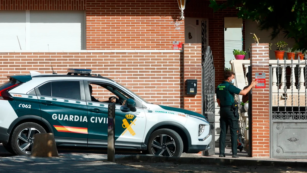 Ordenan evacuar Aldea del Fresno hacia Villamanta por la evolución del incendio de Villa del Prado