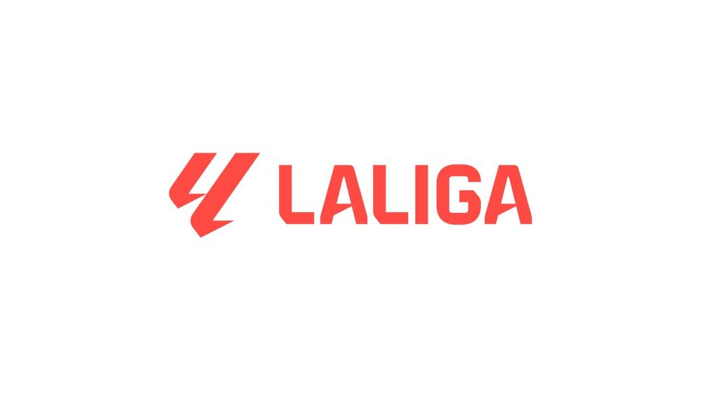 LaLiga respalda la lucha contra la piratería audiovisual en Latinoamérica con la operación 'Tarjeta Roja'