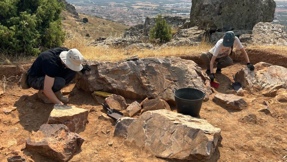 Trabajos en el yacimiento arqueológico de la Chorrera en Los Yébenes