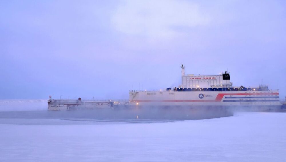 Akademik Lomonosov.
