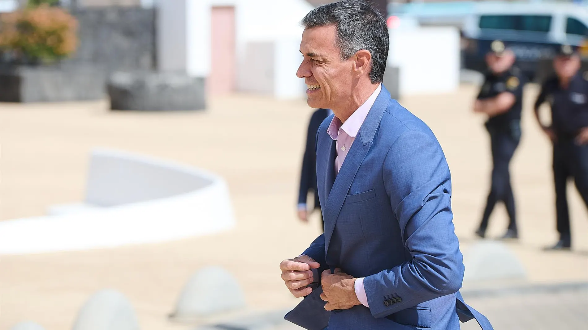 Pedro Sánchez requisa los móviles de quienes le visitan en La Mareta