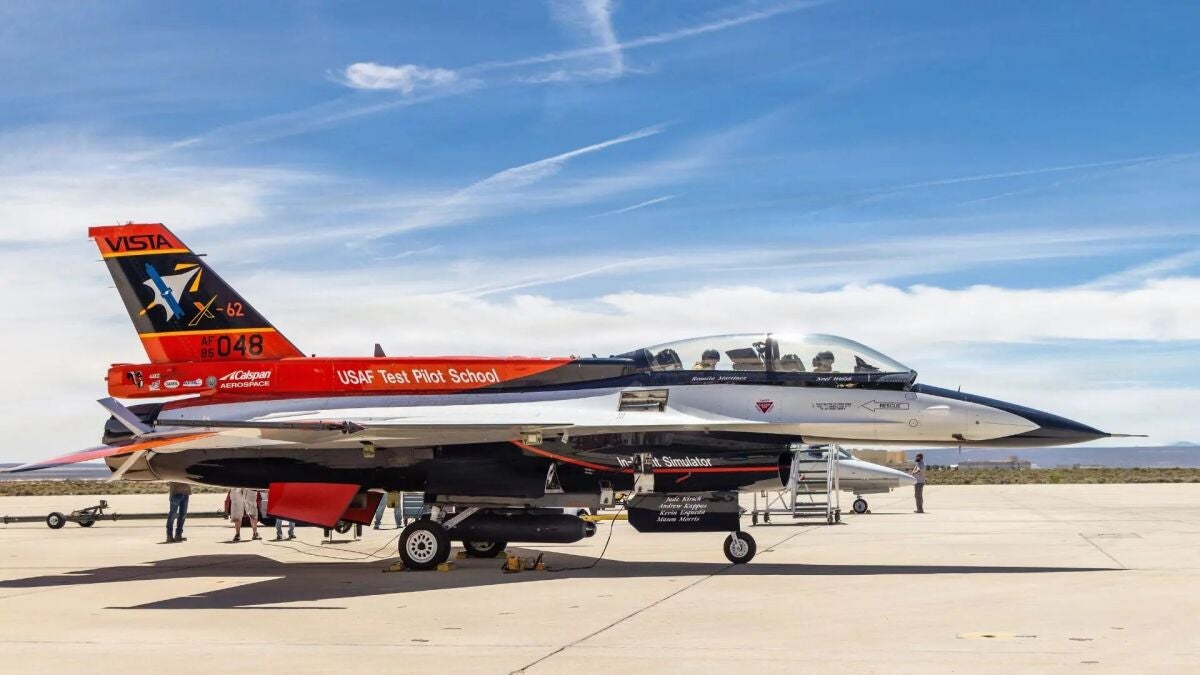 US Air Force X-62A Fighter Intercepts Targets Using AI