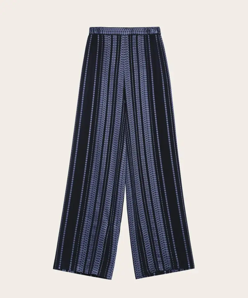 Pantalones estampados.
