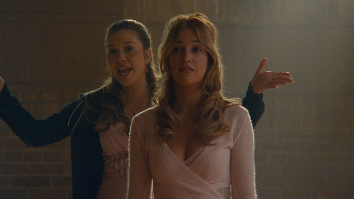 Netflix sets November 11 debut for horror drama El Cuerpo